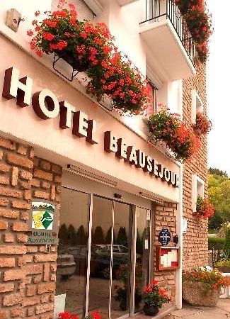 Hotel Beausejour Chaudes-Aigues Exterior photo